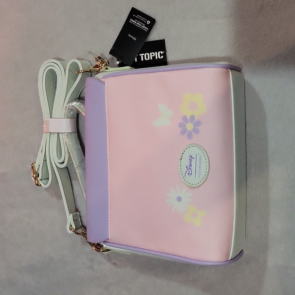 Her Universe Disney Mickey Bag - Picture 4 of 9